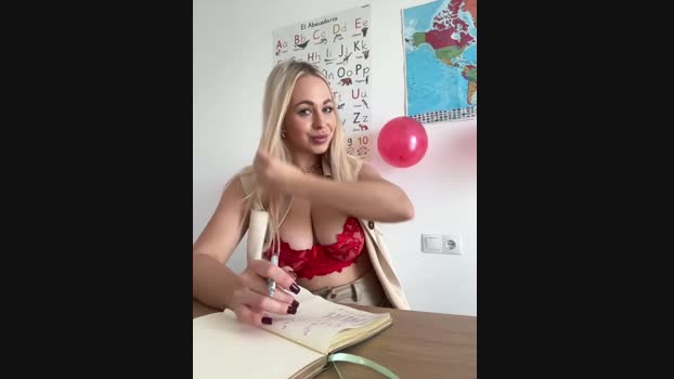 streetdoll StripChat Female 12-02-2025
