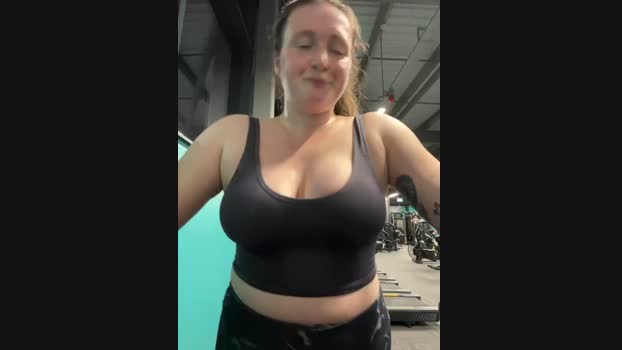 BustyBonnieUK StripChat Female 12-02-2025