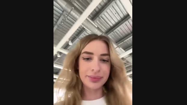 EvieEvans StripChat Female 12-02-2025