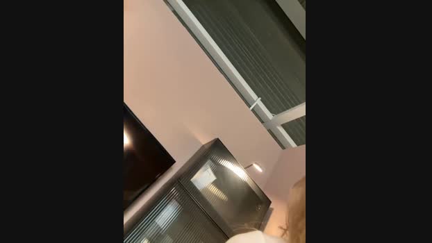 EvieEvans StripChat Female 12-02-2025