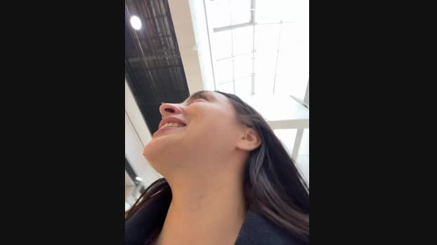 Holly_Play StripChat Female 13-02-2025