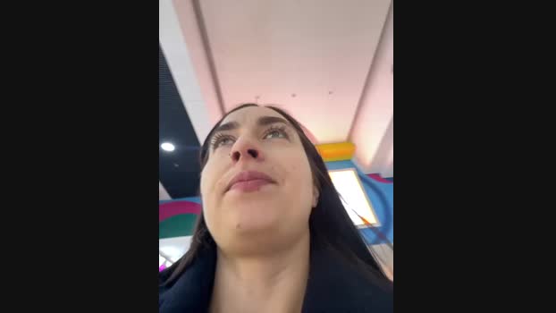 Holly_Play StripChat Female 13-02-2025