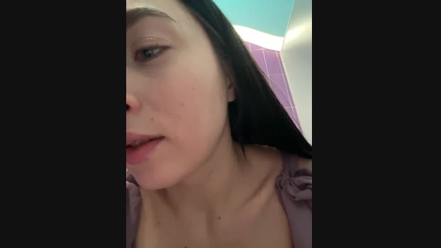 Holly_Play StripChat Female 13-02-2025