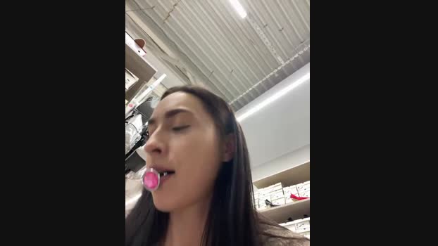 Holly_Play StripChat Female 13-02-2025