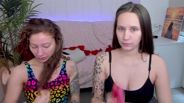 HotCaramellsTV StripChat Female 13-02-2025