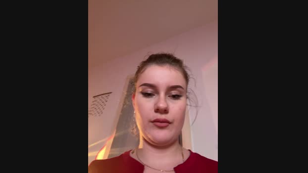 MaribelRiver StripChat Female 12-02-2025