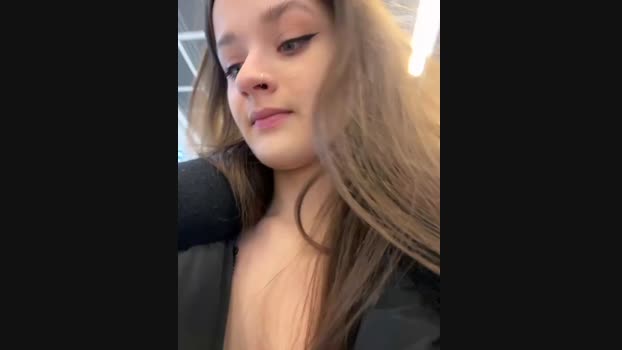 Mila___meow StripChat Female 13-02-2025