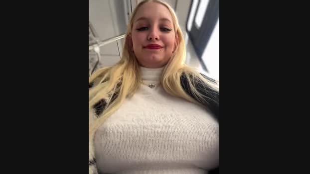 Milkyy_wway StripChat Female 13-02-2025