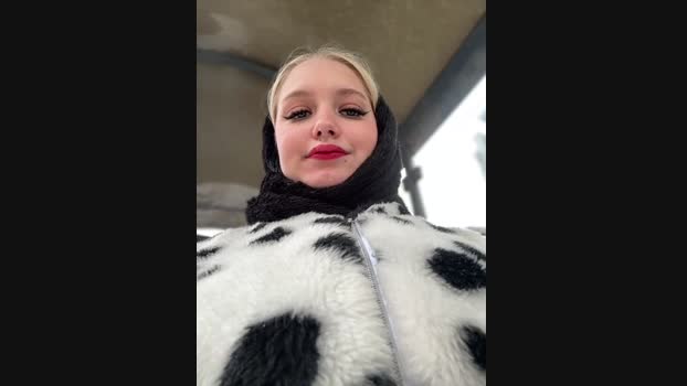 Milkyy_wway StripChat Female 13-02-2025