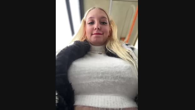 Milkyy_wway StripChat Female 13-02-2025