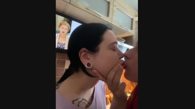 PrettyBlade StripChat Female 13-02-2025