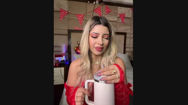 YaraMoon_ StripChat Female 12-02-2025