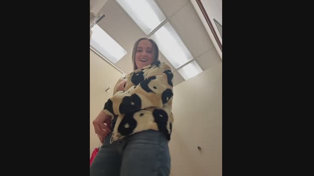 lunagirl13 StripChat Female 12-02-2025