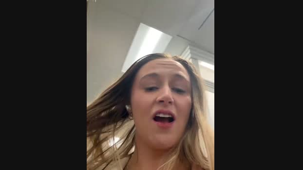 lunagirl13 StripChat Female 12-02-2025