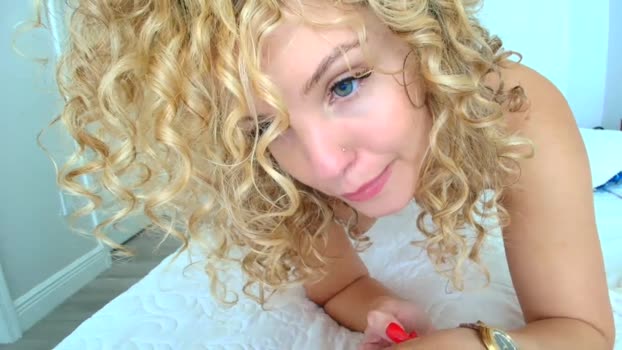 theislandgirl Chaturbate Female 12-02-2025