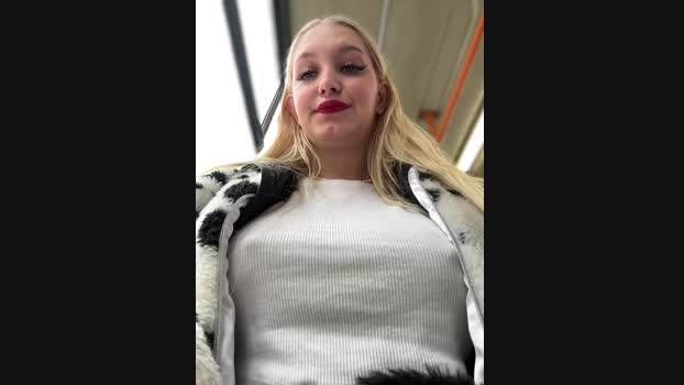 Milkyy_wway StripChat Female 14-02-2025