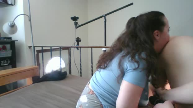 ShyAndHappyCdns StripChat Female 13-02-2025