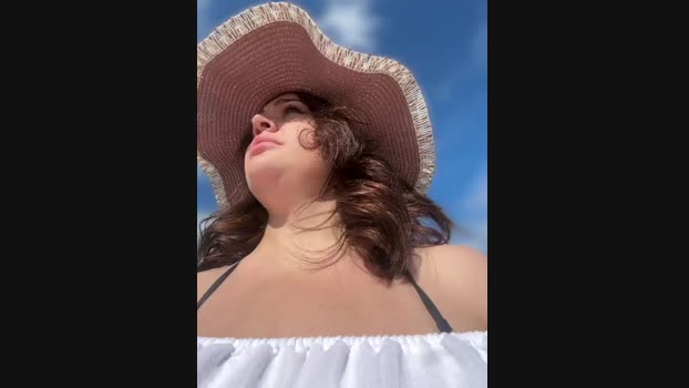 South_Carolina StripChat Female 14-02-2025