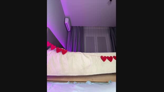 -SweetDi- StripChat Female 13-02-2025