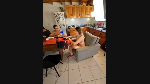 Elnonoykeila77 StripChat Female 14-02-2025