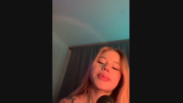 curchez_ StripChat Female 14-02-2025