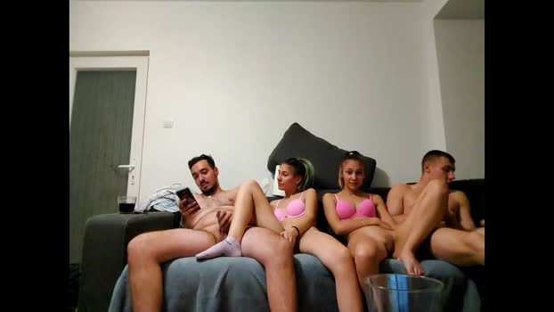 elly_karenn Chaturbate Couple 14-02-2025