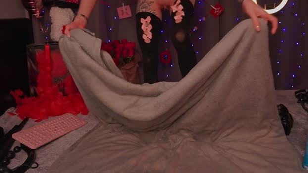 mc-Olivia StripChat Female 14-02-2025