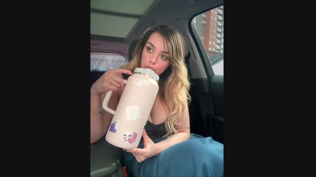 Alirawrz StripChat Female 17-02-2025