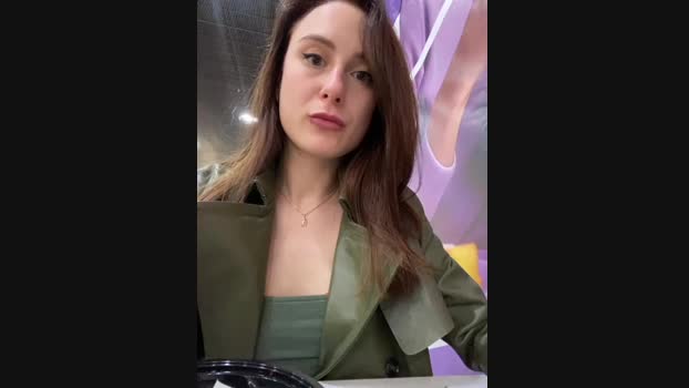 Dina_Tease StripChat Female 17-02-2025