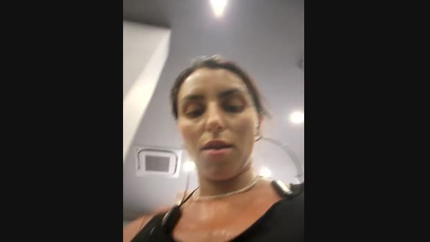 Izabella_Bella StripChat Female 17-02-2025