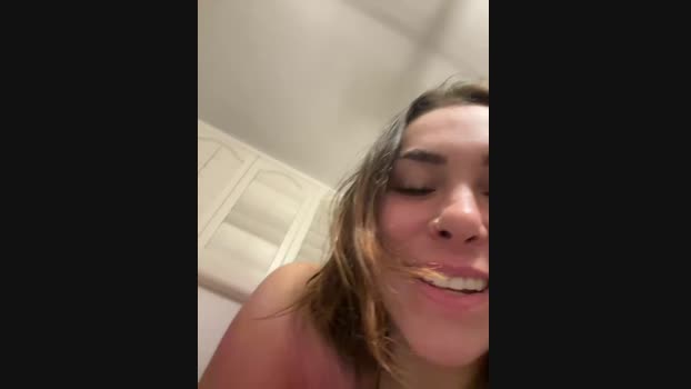 LeaGambit__ StripChat Female 17-02-2025