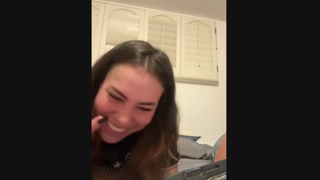 LeaGambit__ StripChat Female 17-02-2025