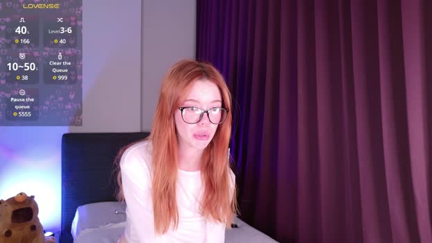 Teya_New StripChat Female 17-02-2025