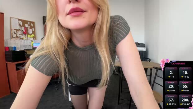 legsLONG StripChat Female 17-02-2025