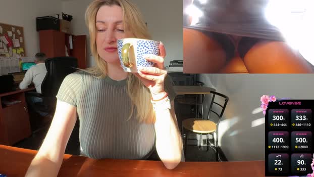 legsLONG StripChat Female 17-02-2025