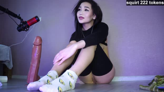 queeneliaa StripChat Female 17-02-2025