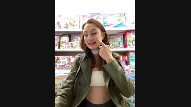 Dina_Tease StripChat Female 18-02-2025