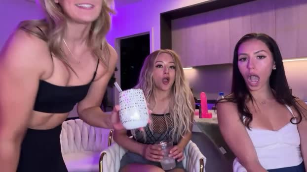 Graciemae_baexx StripChat Female 17-02-2025