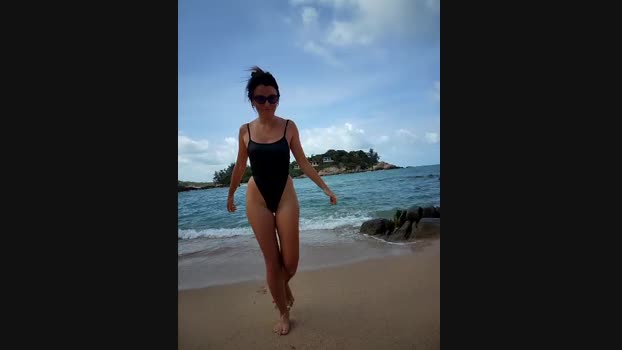 Izabella_Bella StripChat Female 18-02-2025