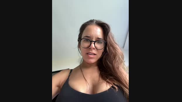 JuicyFruits93 StripChat Female 17-02-2025