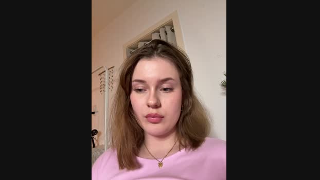 MaribelRiver StripChat Female 17-02-2025