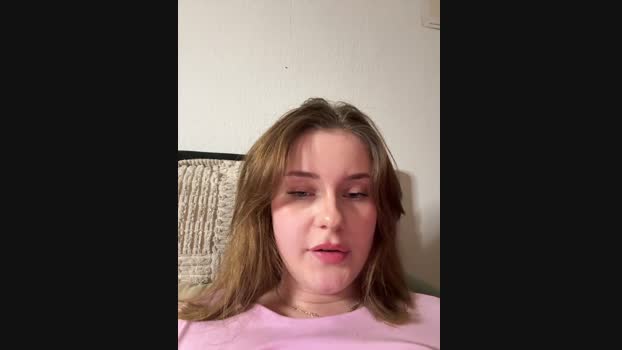 MaribelRiver StripChat Female 17-02-2025