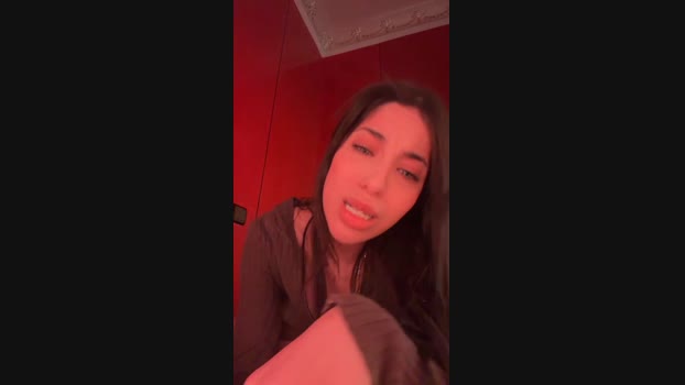 ORLA86 StripChat Female 17-02-2025