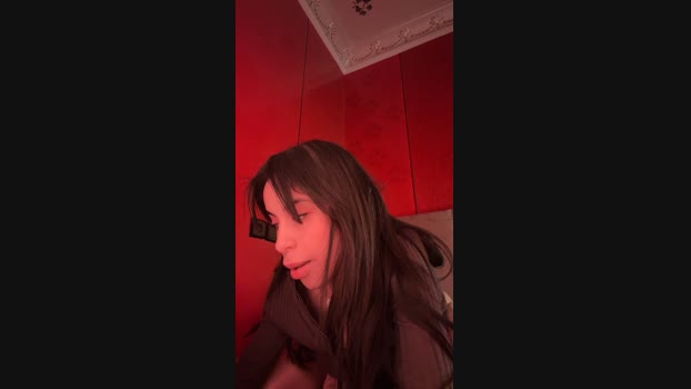 ORLA86 StripChat Female 17-02-2025