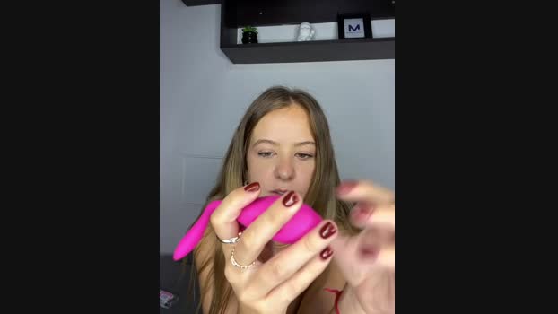 SexyyHannahx StripChat Female 17-02-2025