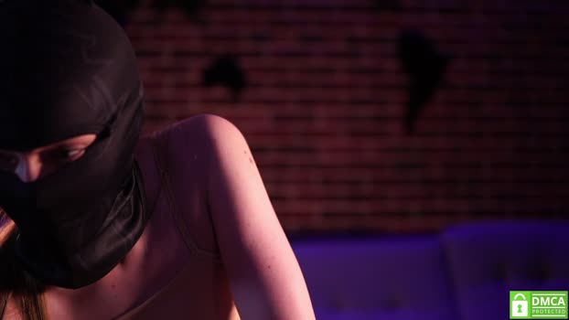 angeldixon StripChat Female 17-02-2025