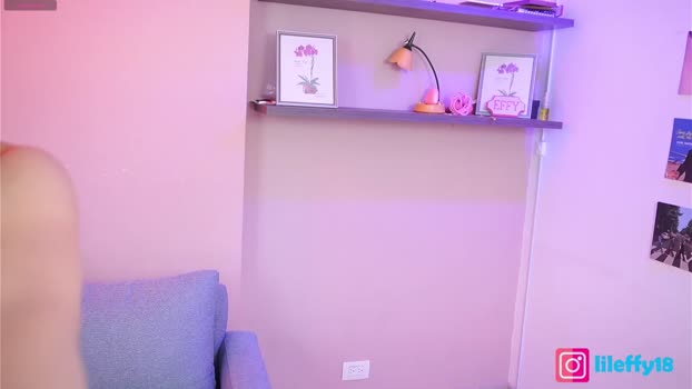 little_effy18_ Chaturbate Female 17-02-2025