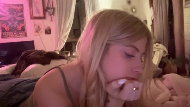 sinfulblonde1 StripChat Female 17-02-2025