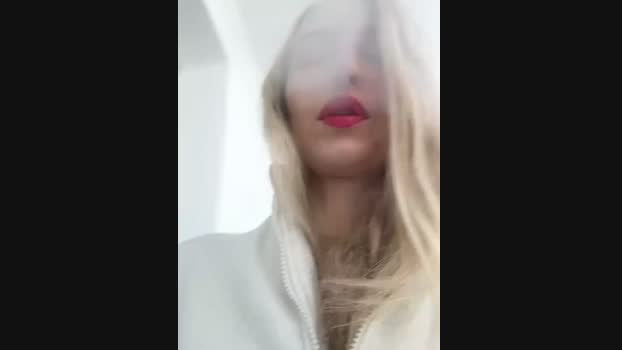 Adelina0001 StripChat Female 18-02-2025