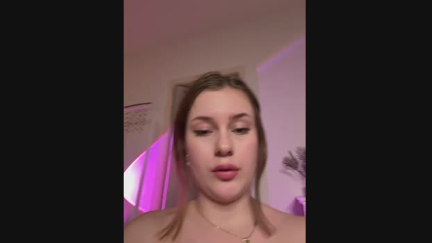 MaribelRiver StripChat Female 18-02-2025